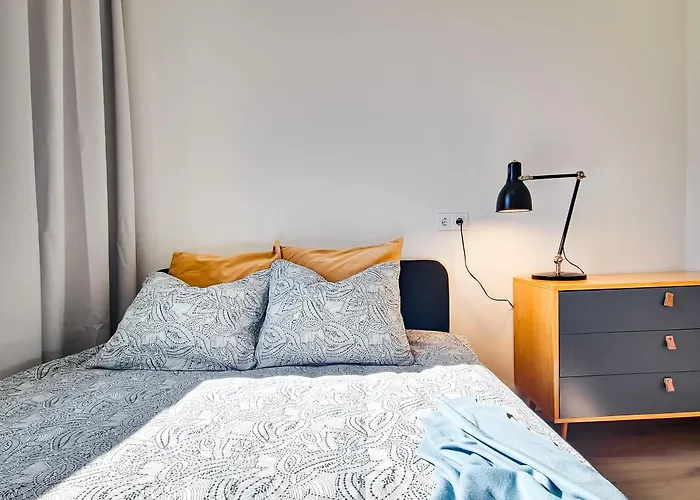 公寓 Hiiu Korter Kaerdlas